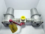 Hydac Dual Filter Housing Assembly RFDBN/HC240 With 3-WAY Ball Valve. Fixed Price $1750.00.