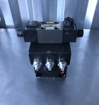Parker D1VW008CNYW4 Directional Control Valve W/ Block PME-6841S & PME-8617S New. Fixed Price $544.95.